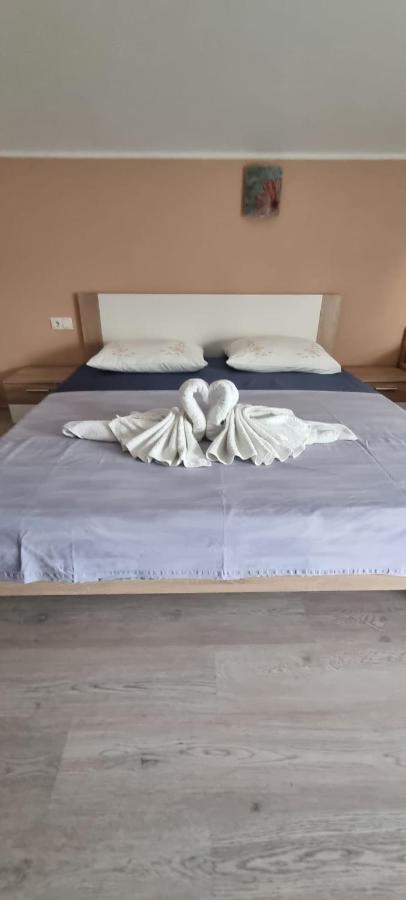 Apartmani Italo Biograd Na Moru Eksteriør bilde