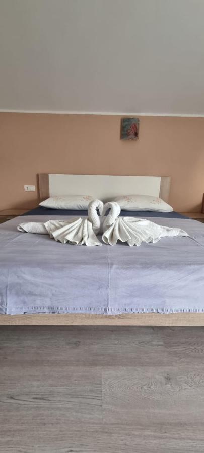 Apartmani Italo Biograd Na Moru Eksteriør bilde