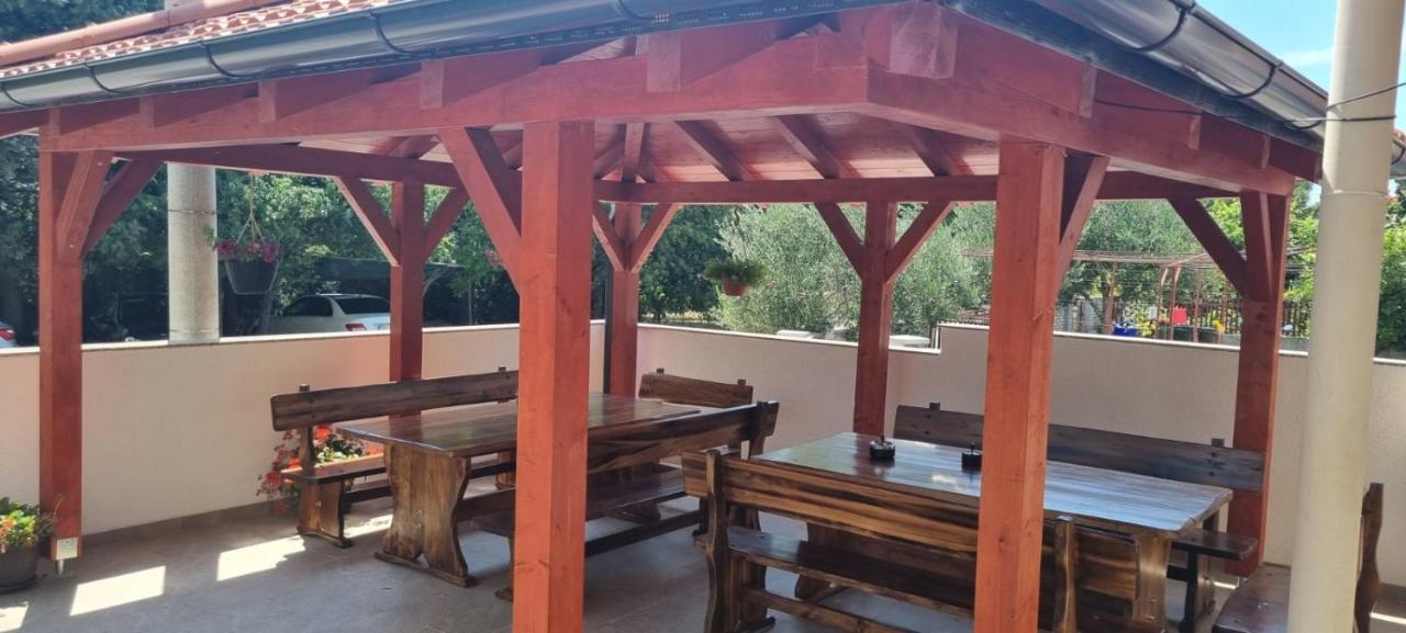 Apartmani Italo Biograd Na Moru Eksteriør bilde