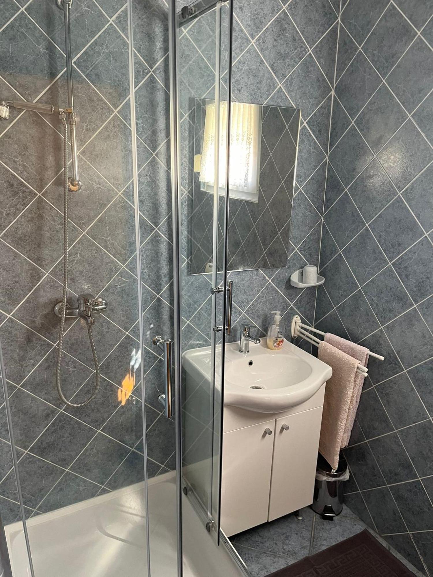 Apartmani Italo Biograd Na Moru Eksteriør bilde